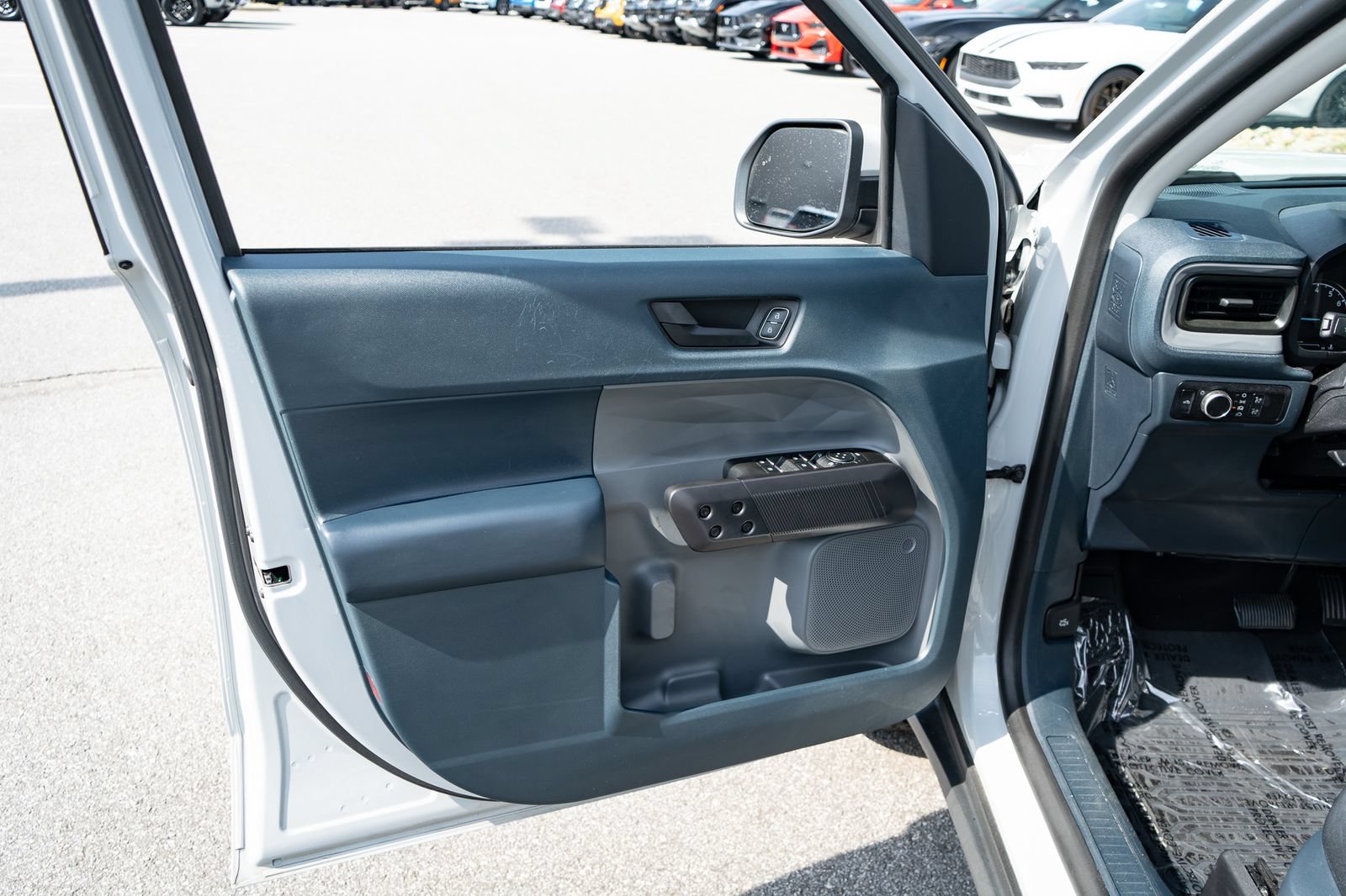 Used 2023 Ford Maverick Tremor w/ Tremor Off-Road Package AWD/4WD image 16