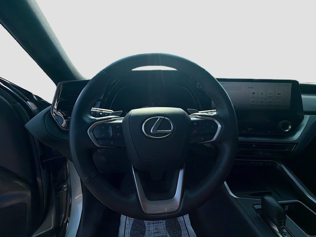 Used 2024 Lexus TX 350 AWD w/ Technology Package image 11