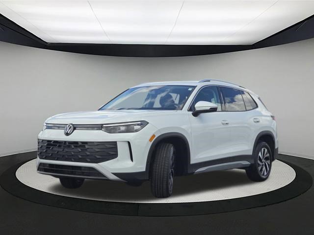 New 2025 Volkswagen Tiguan S AWD/4WD image 3