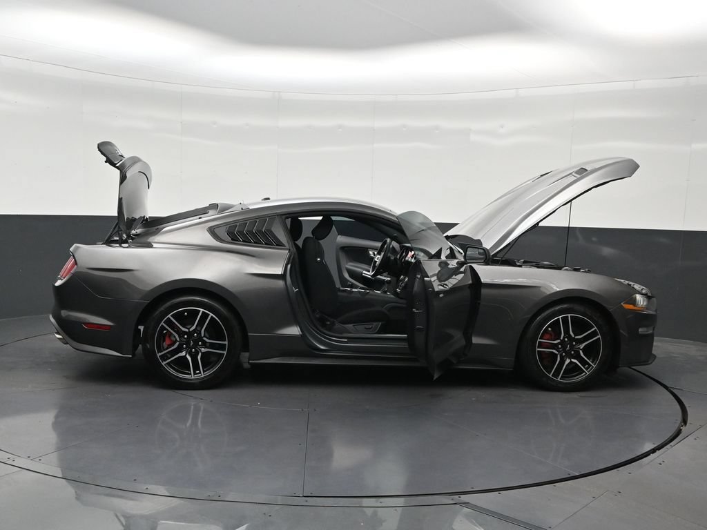 Used 2020 Ford Mustang Coupe w/ Equipment Group 101A RWD image 31
