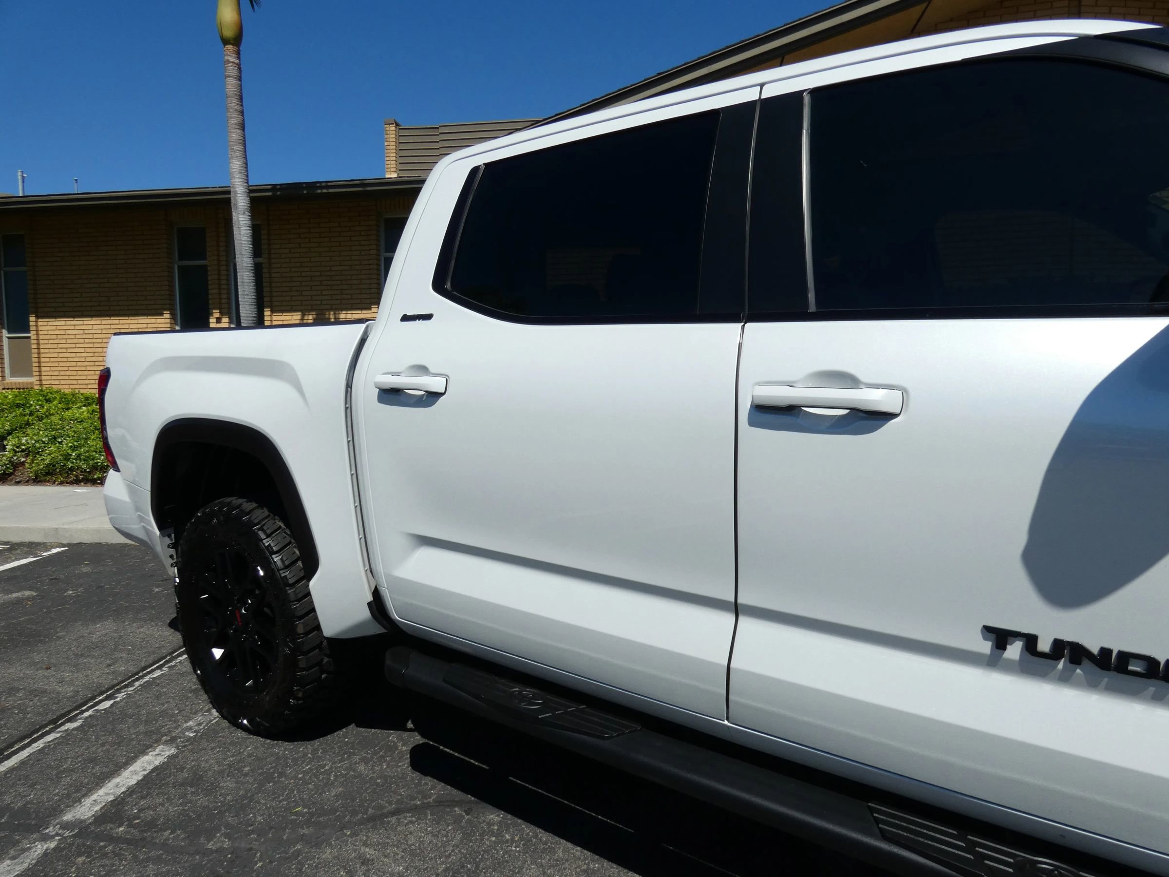 Used 2025 Toyota Tundra Limited image 8