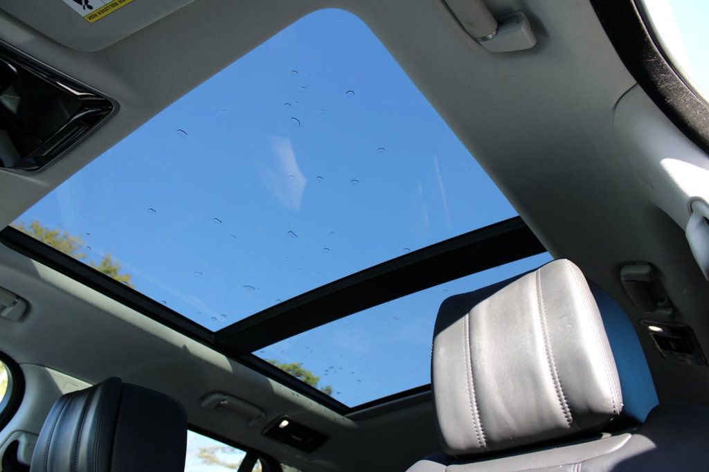 Used 2019 Land Rover Range Rover Supercharged image 32