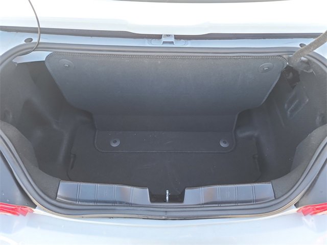 Used 2021 Chevrolet Camaro LT image 14