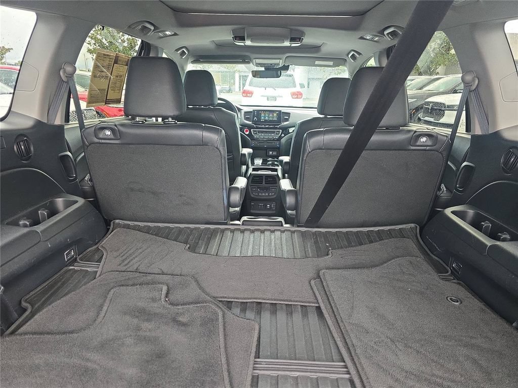 Used 2020 Honda Pilot Elite image 10