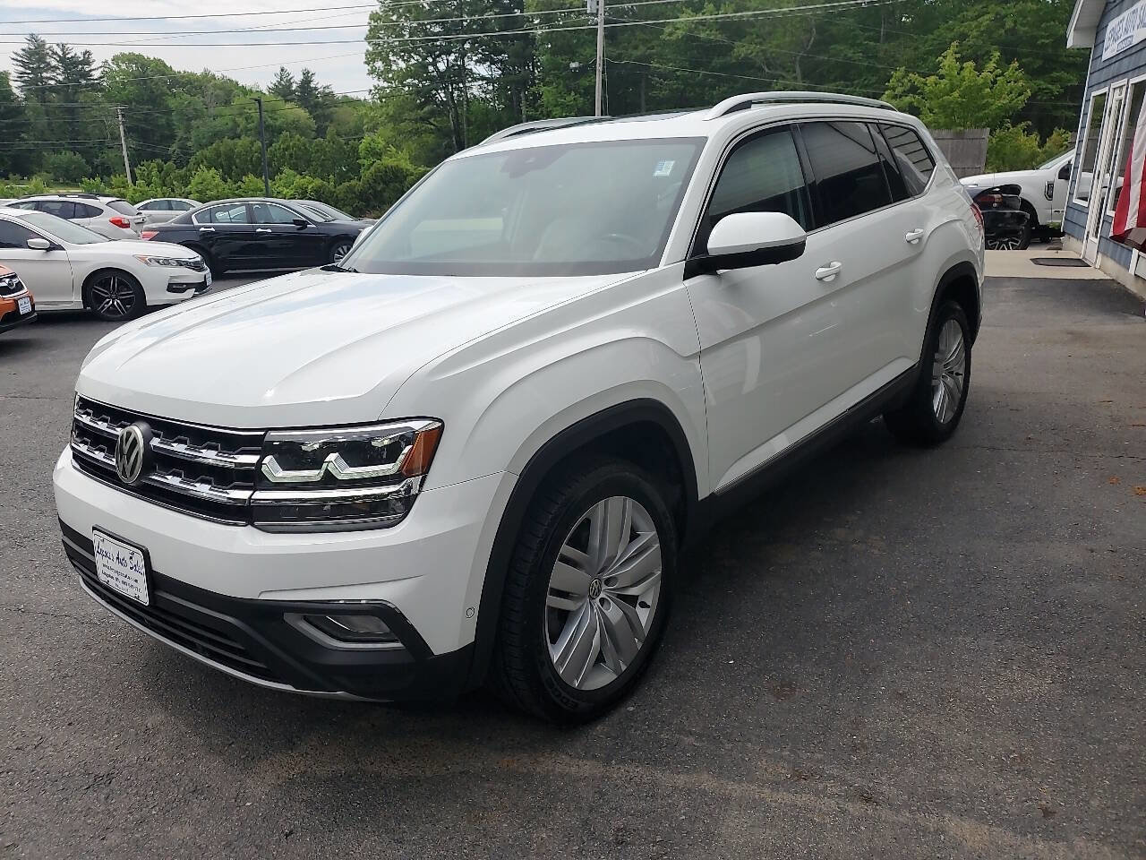 Used 2018 Volkswagen Atlas SEL Premium AWD/4WD image 4