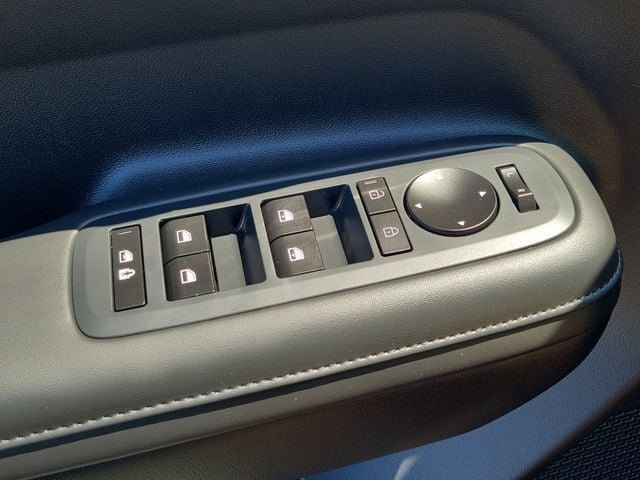 New 2027 Hyundai Santa Fe SEL FWD image 16