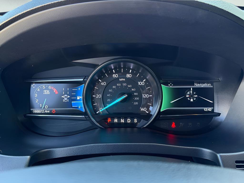 Used 2017 Ford Explorer Limited w/ Equipment Group 301A image 41