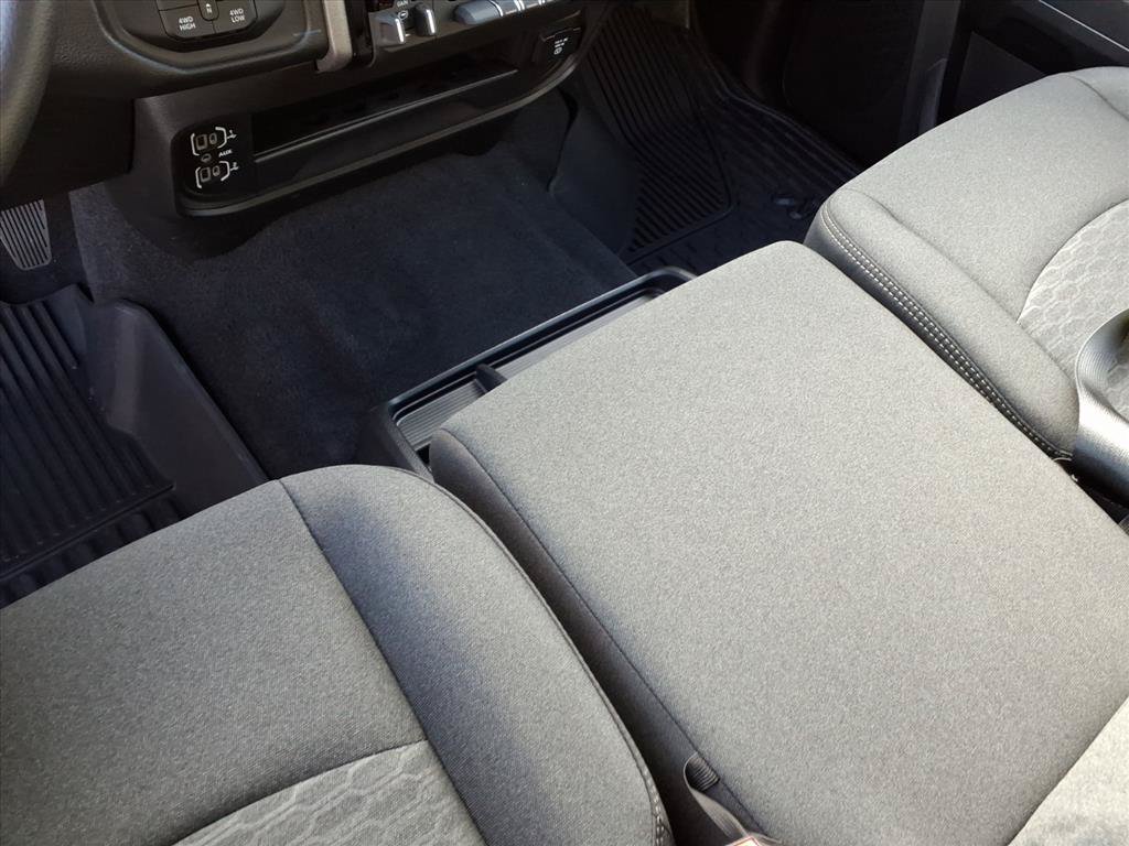 New 2026 RAM 2500 Tradesman AWD/4WD image 31