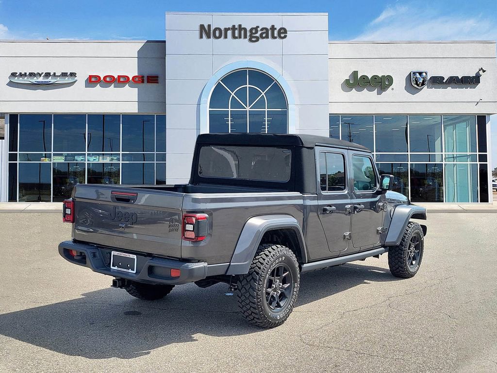 Used 2024 Jeep Gladiator Sport AWD/4WD image 4