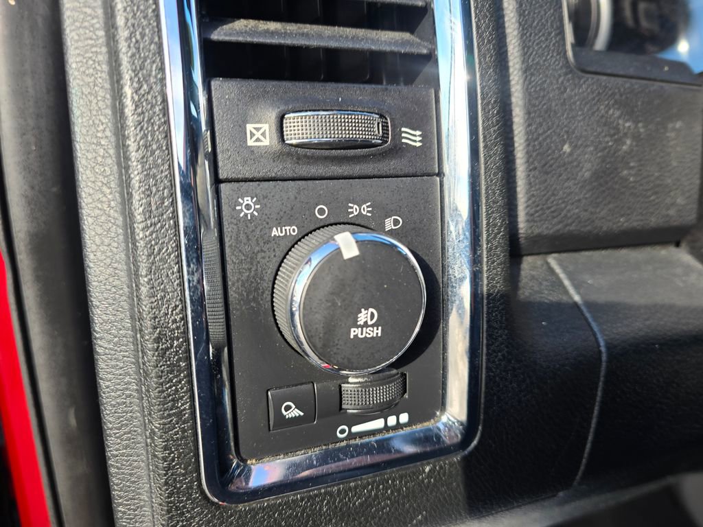 Used 2016 RAM 2500 Laramie w/ Snow Chief Group image 11