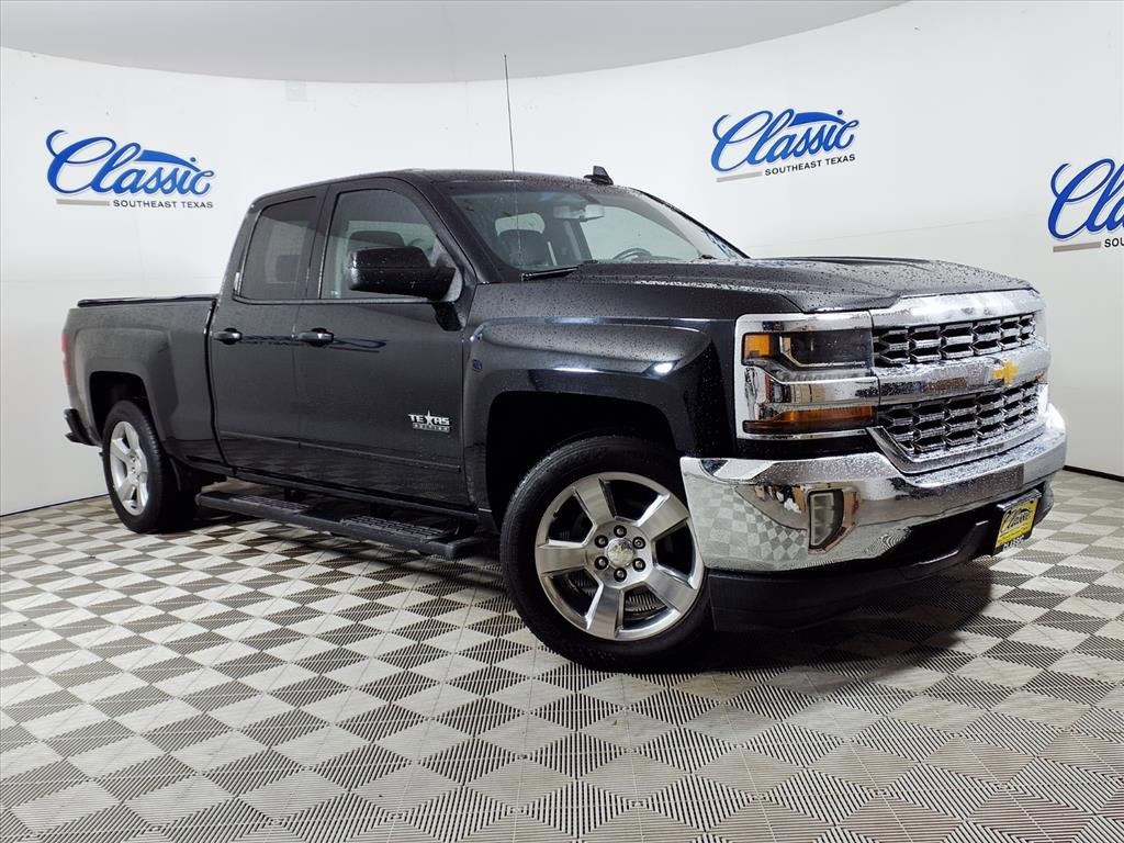 Used 2018 Chevrolet Silverado 1500 LT w/ Texas Edition
