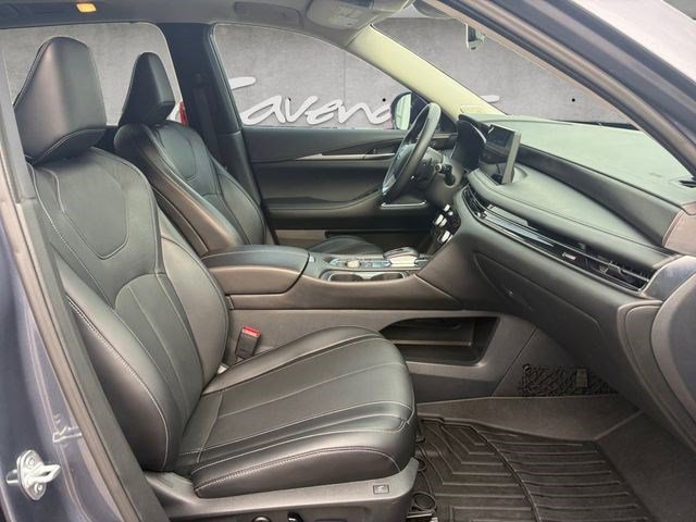 Used 2023 INFINITI QX60 Sensory w/ Cargo Package AWD/4WD image 24
