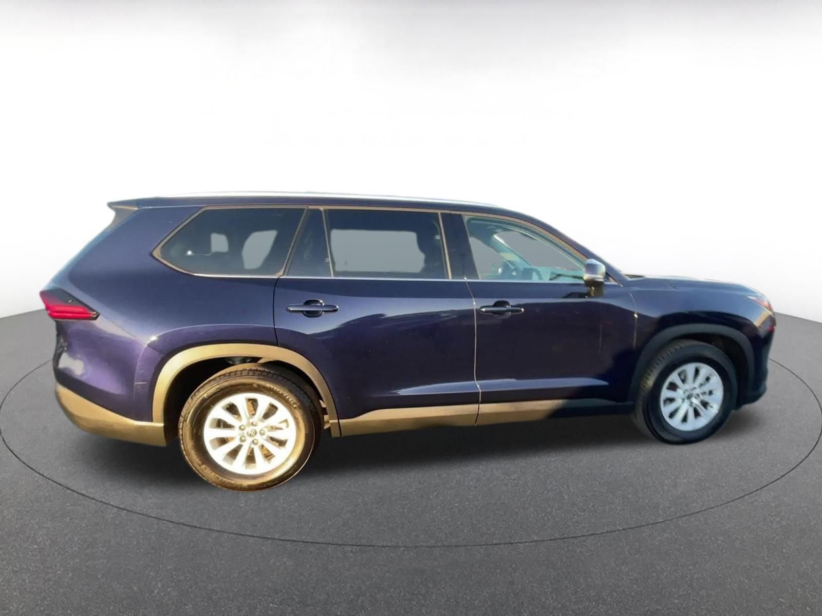 Used 2025 Toyota Grand Highlander FWD image 15