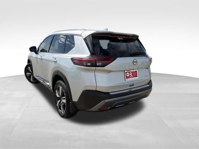 Used 2023 Nissan Rogue SL w/ SL Premium Package FWD image 4
