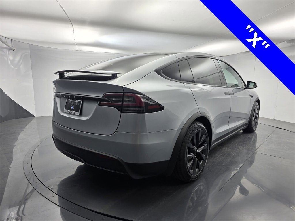 Used 2024 Tesla Model X image 4