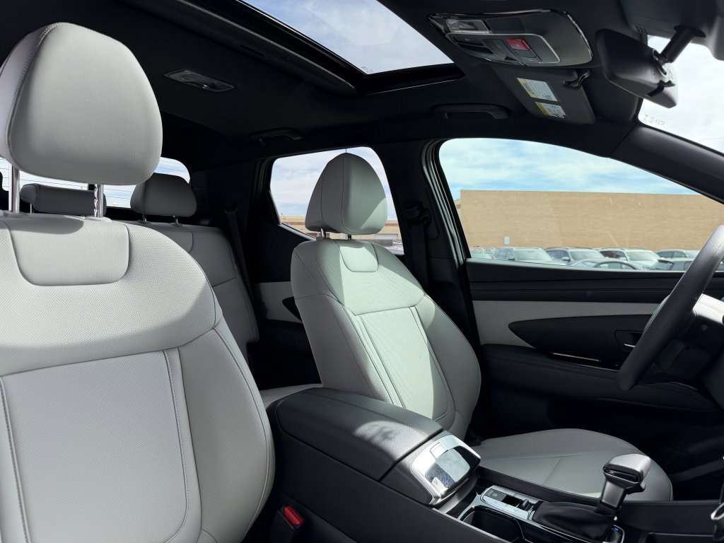 Used 2025 Hyundai Santa Cruz SEL image 43