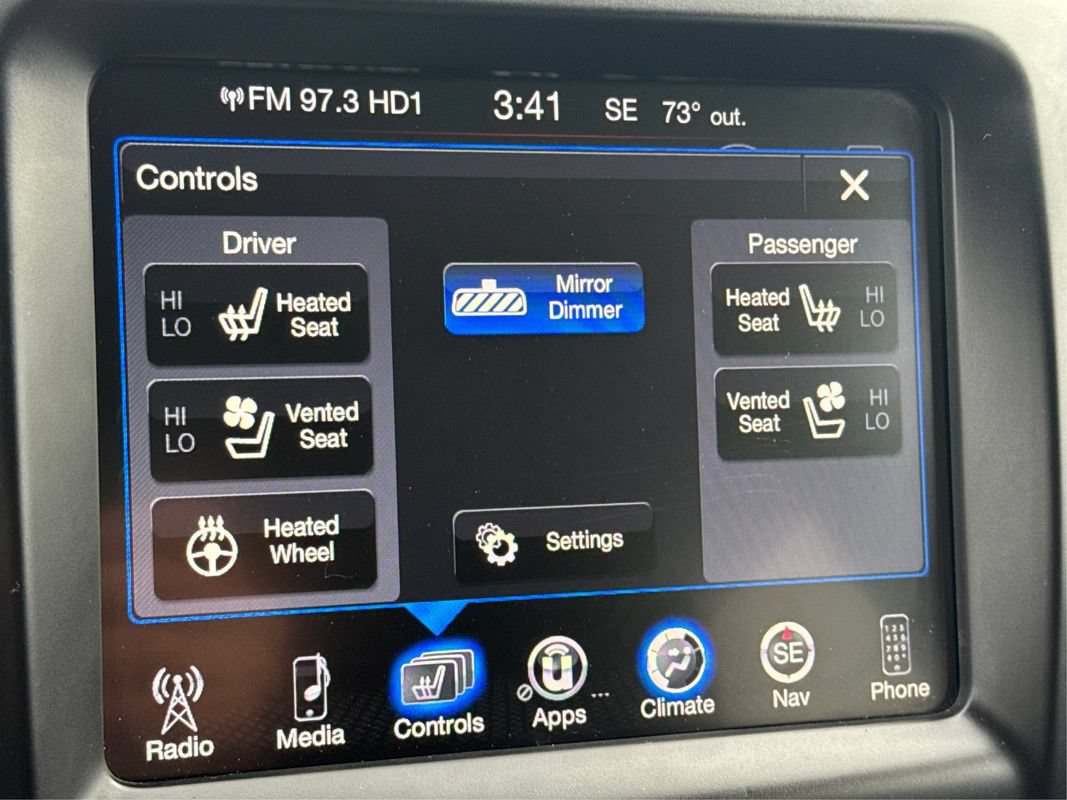 Used 2018 Jeep Cherokee Overland AWD/4WD image 38