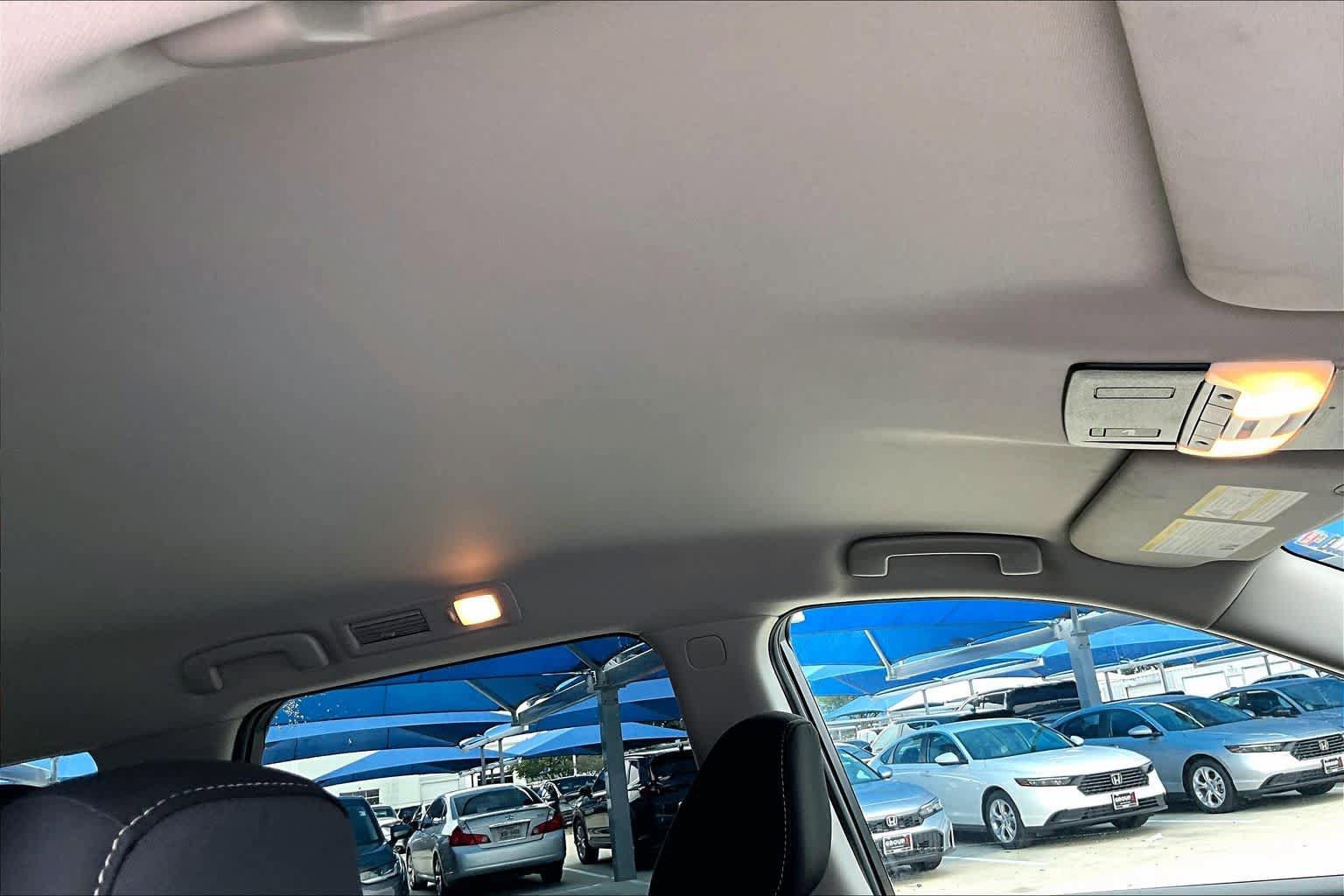 Used 2024 Nissan Pathfinder SV AWD/4WD image 14