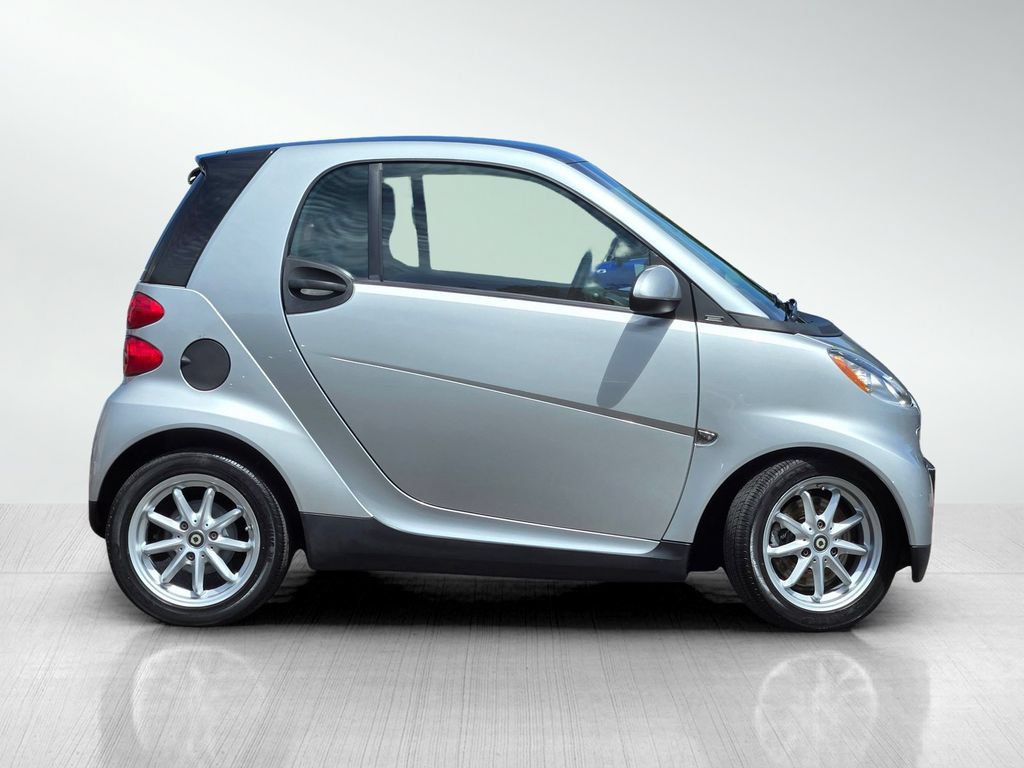 Used 2008 smart fortwo pure RWD image 4