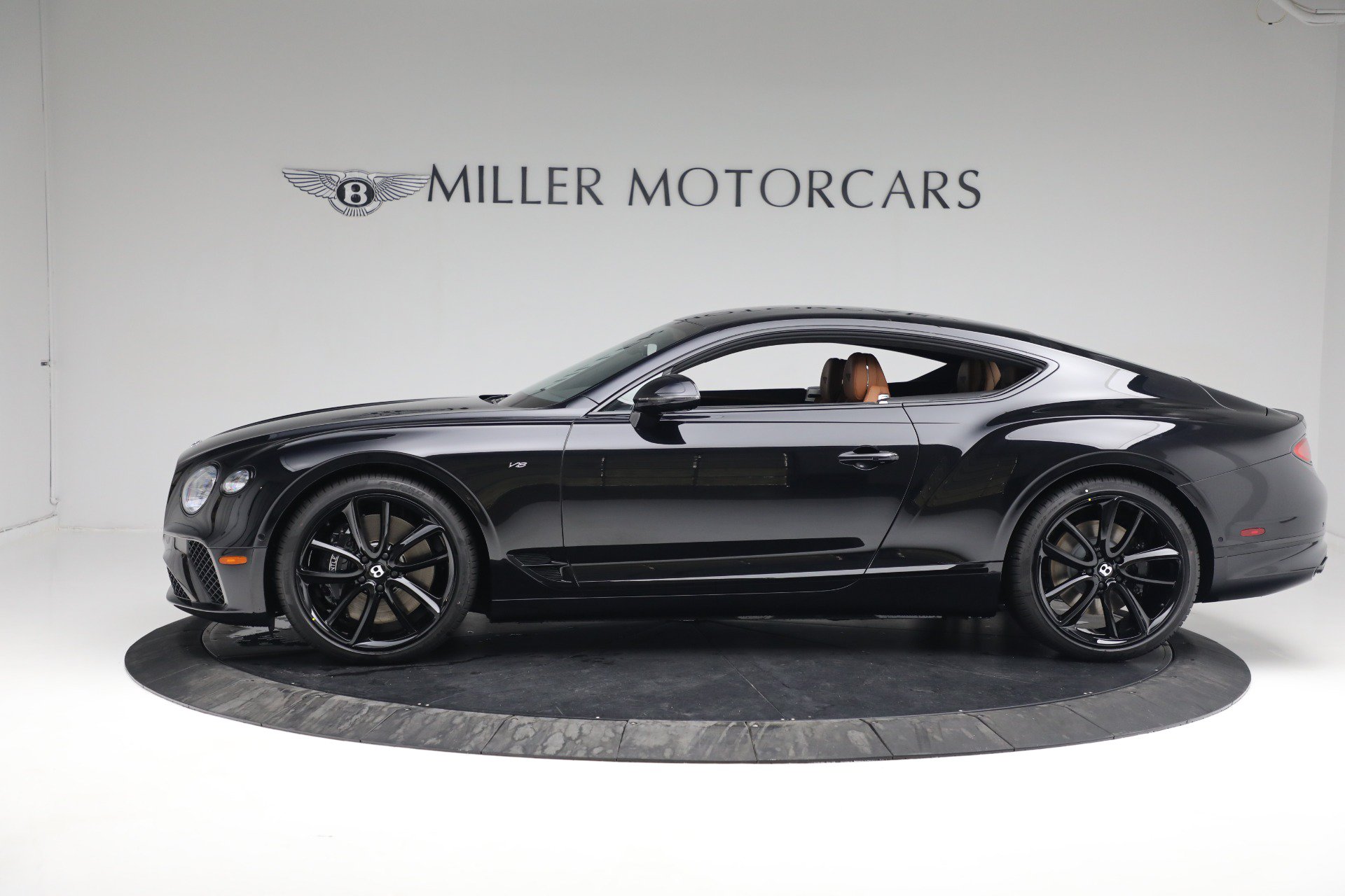 Certified 2022 Bentley Continental GT AWD/4WD image 3