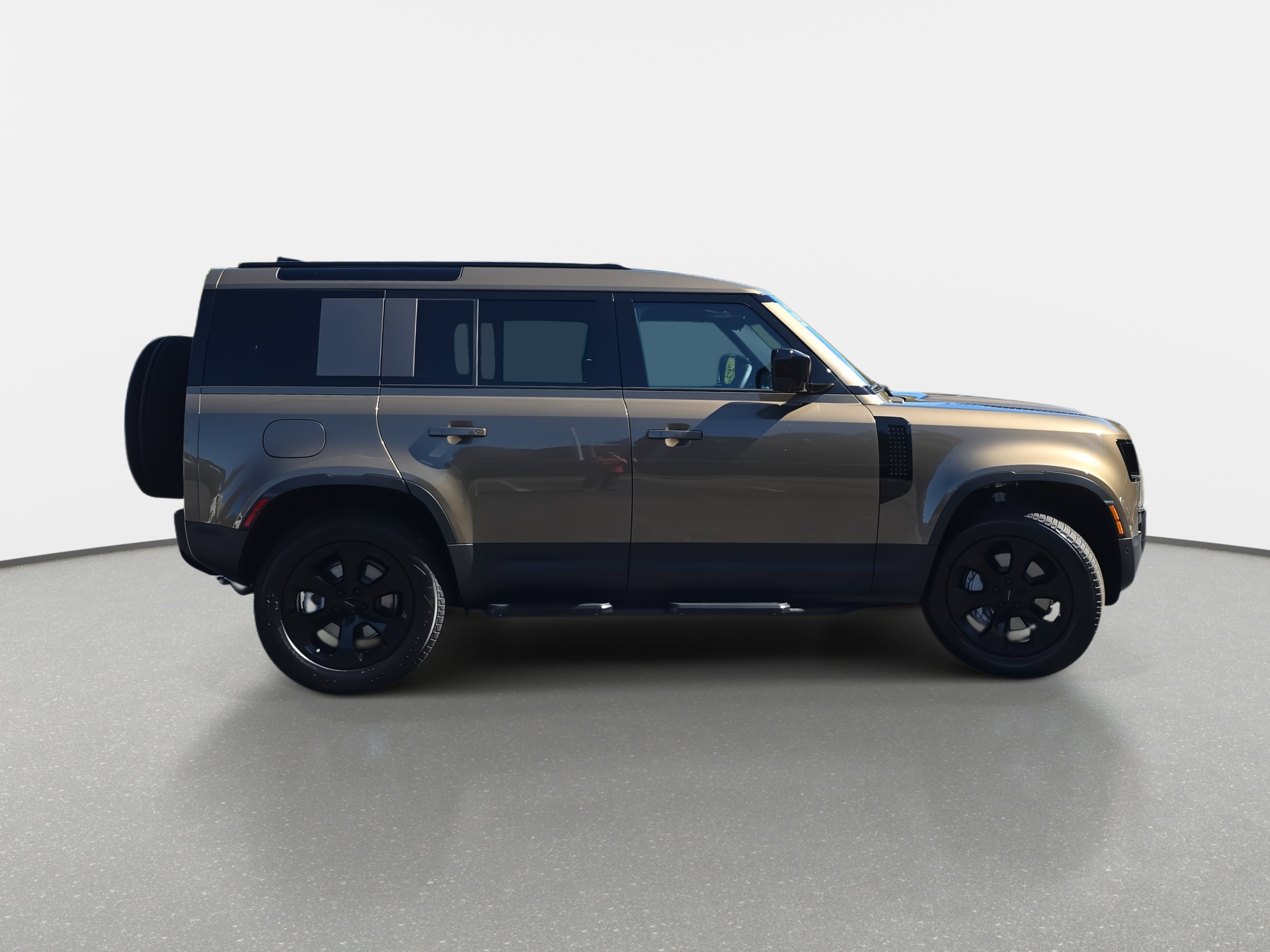 New 2026 Land Rover Defender 110 S image 4