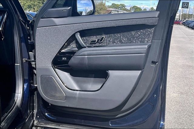 Used 2023 Land Rover Range Rover Sport SE Dynamic image 29