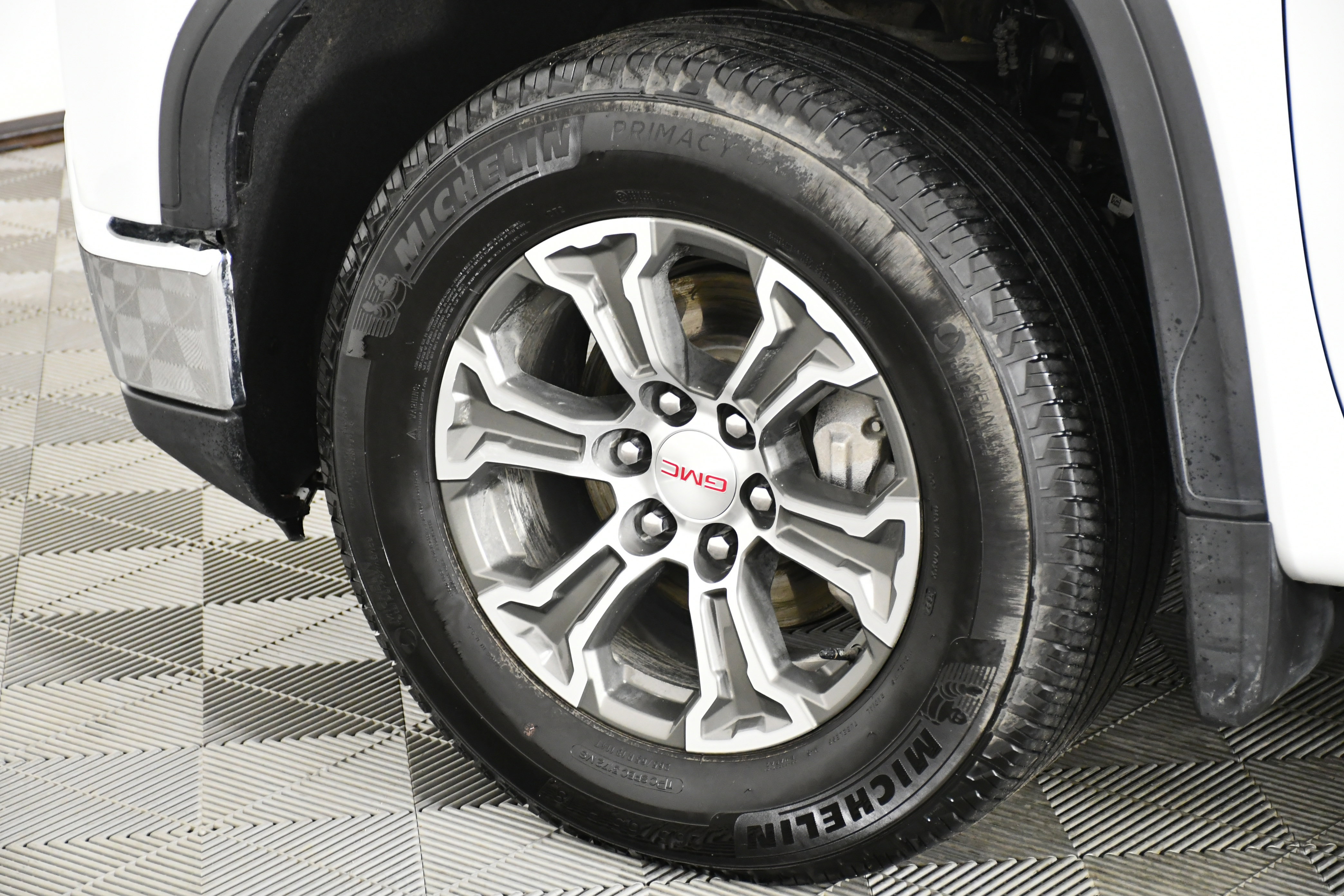 Used 2025 GMC Sierra 1500 SLT image 54