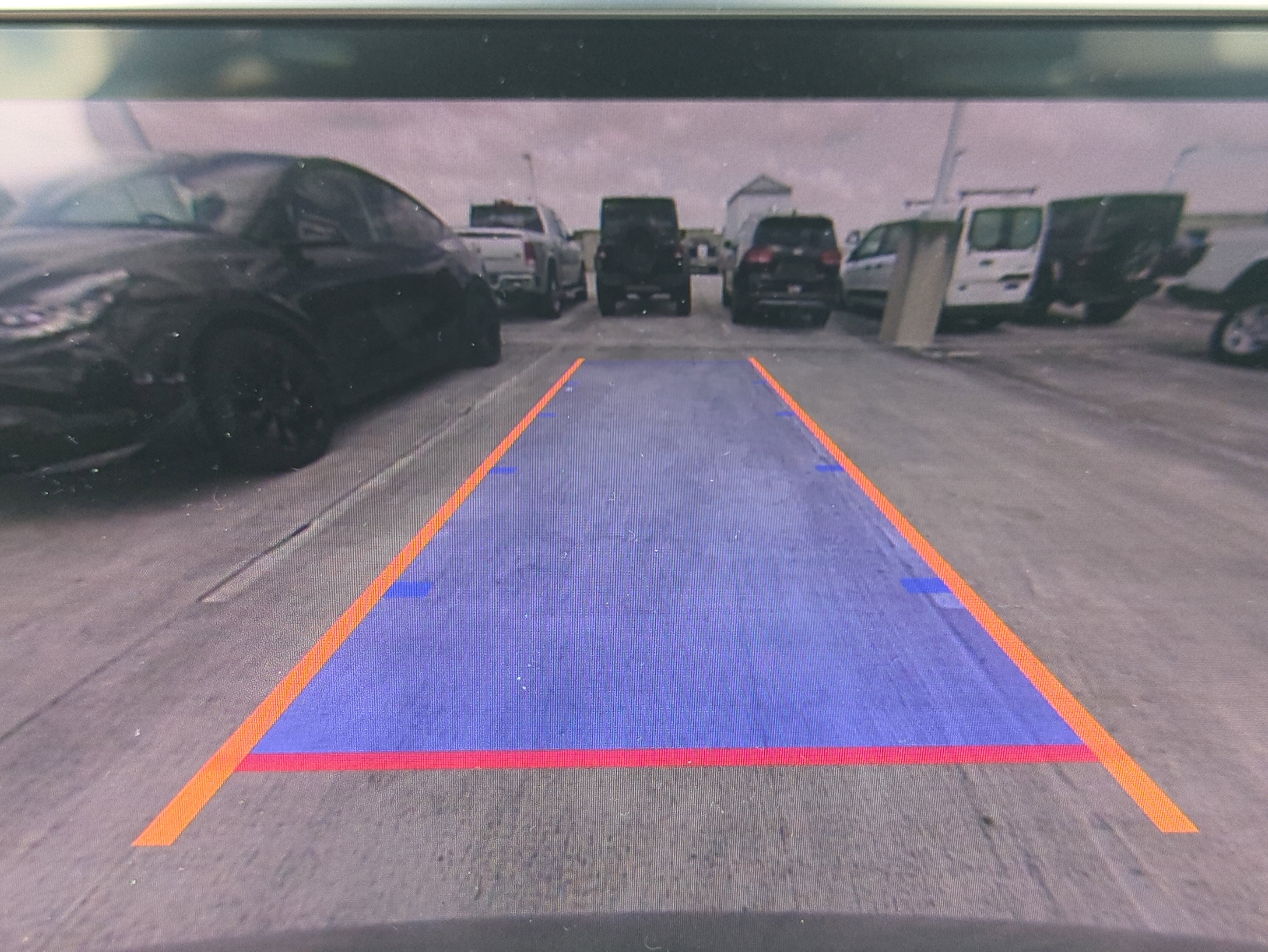 Used 2025 Audi SQ7 Premium Plus w/ Executive Package image 23