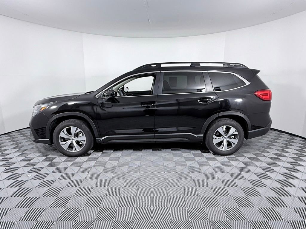 Used 2024 Subaru Ascent Premium image 7