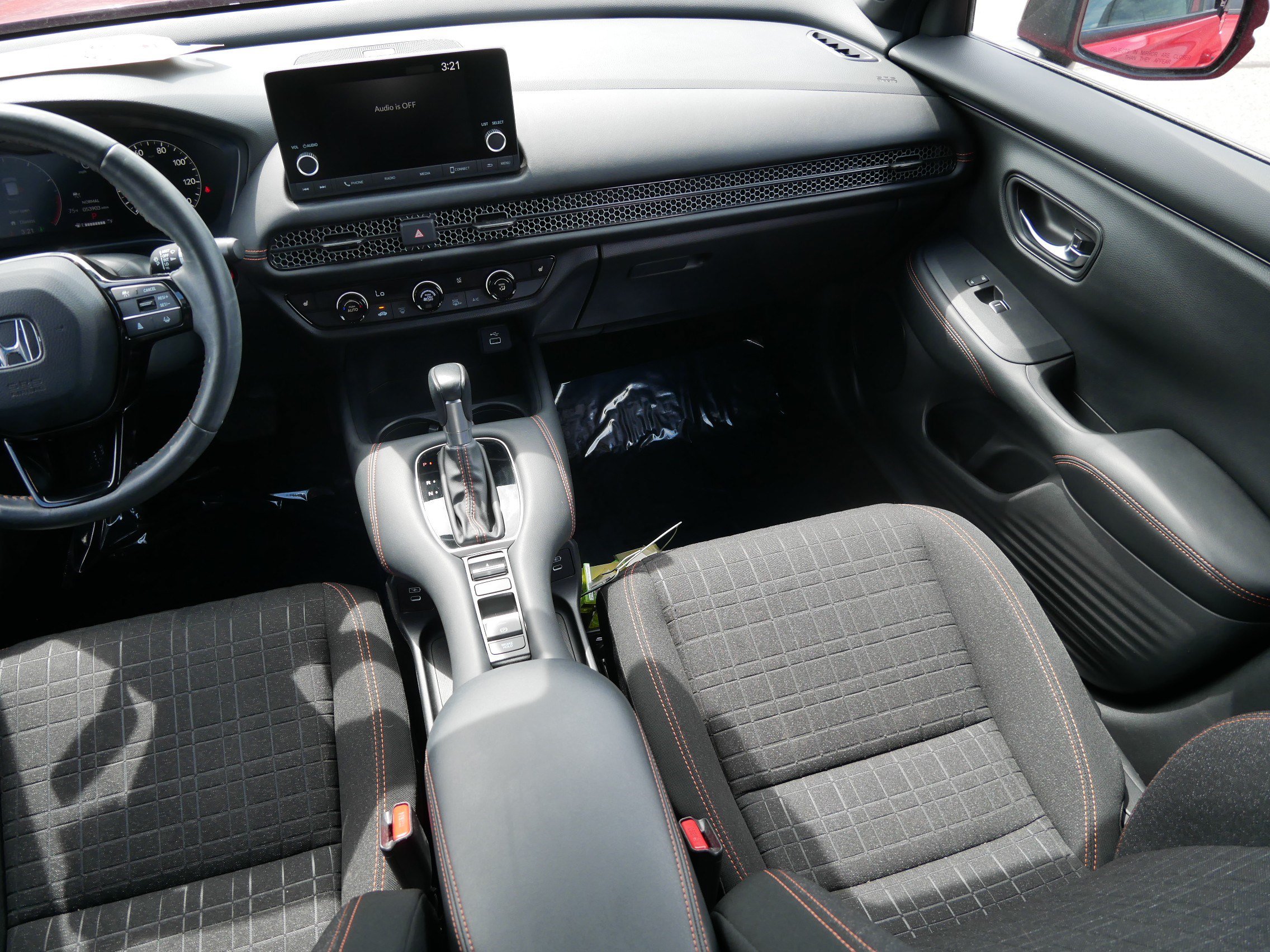 Certified 2024 Honda HR-V Sport image 11