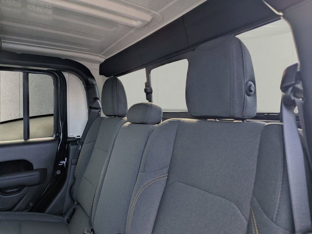 New 2026 Jeep Gladiator Sport image 7