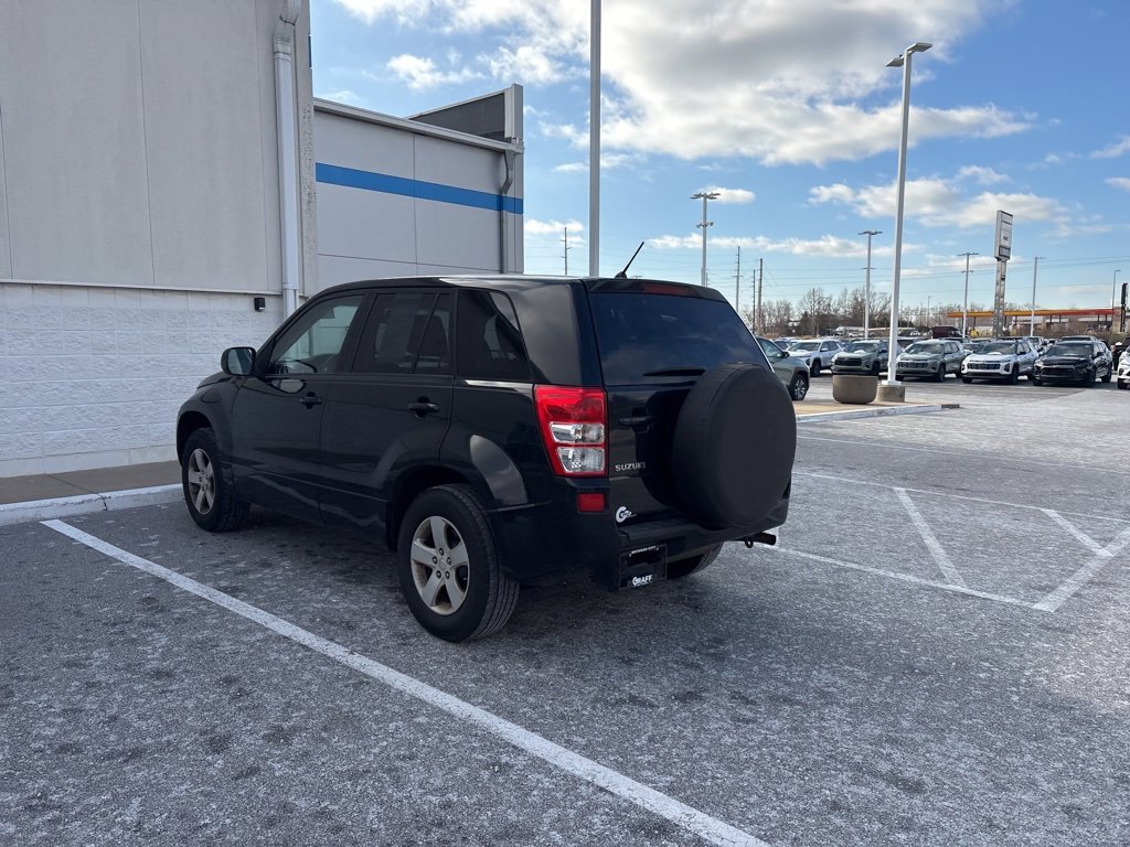 Used 2011 Suzuki Grand Vitara Premium image 3