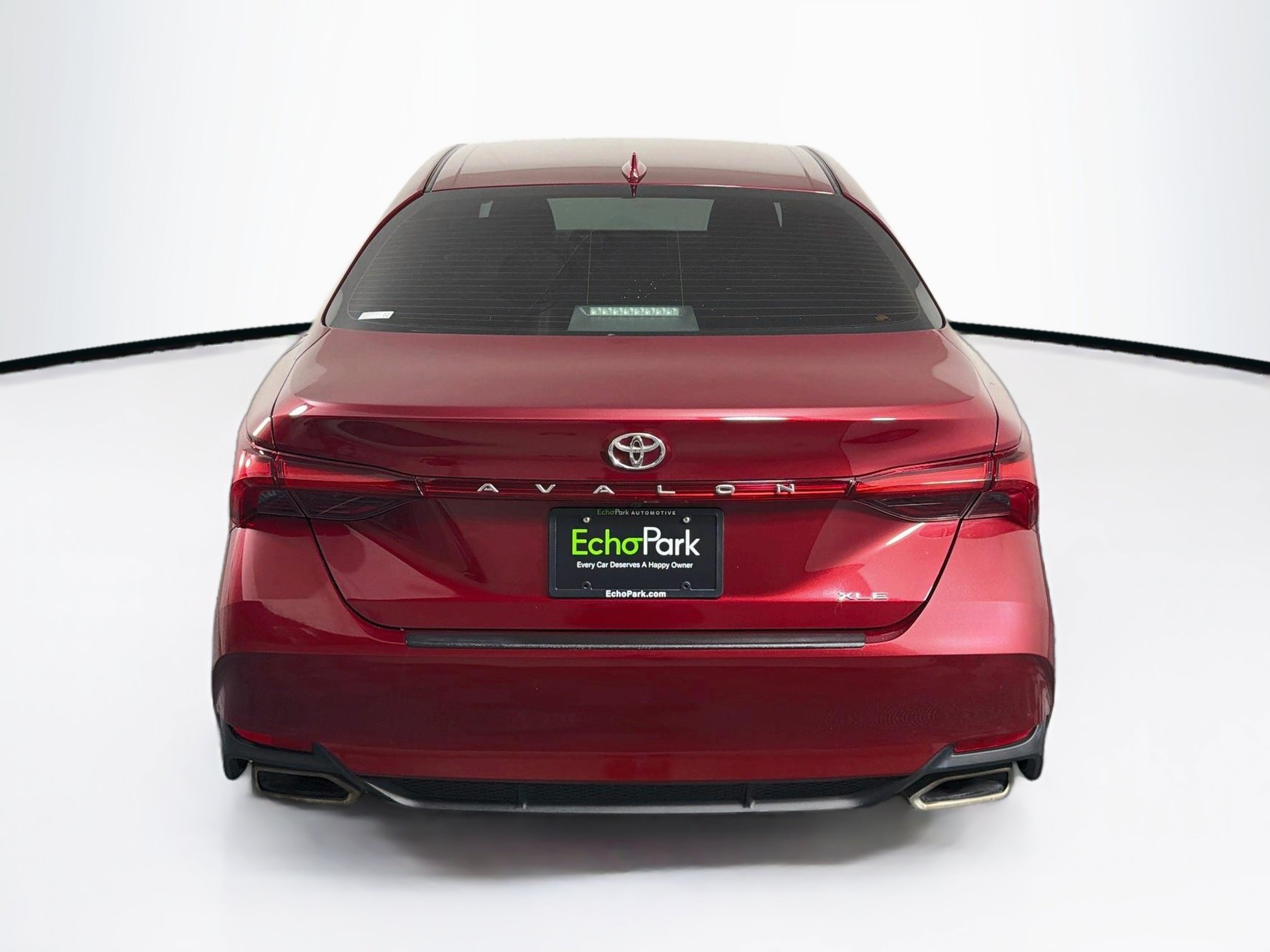 Used 2022 Toyota Avalon XLE FWD image 7