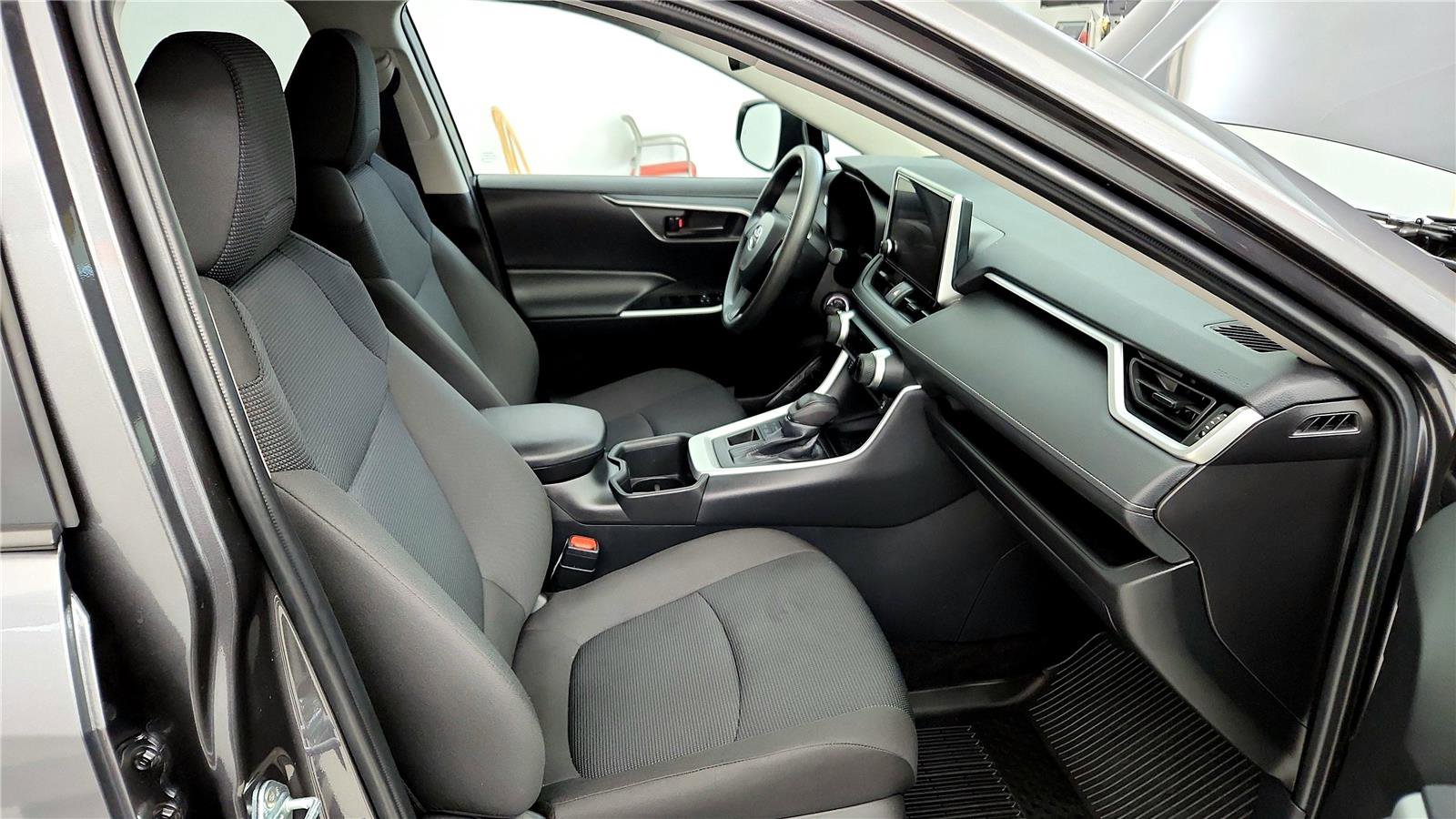 Certified 2024 Toyota RAV4 LE image 26