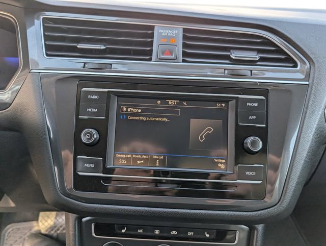 Used 2022 Volkswagen Tiguan S image 17