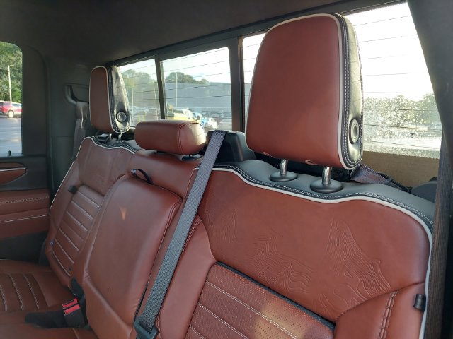 Used 2025 GMC Sierra 2500 Denali Ultimate AWD/4WD image 40