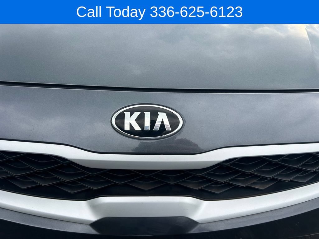 Used 2021 Kia Forte LXS FWD image 10