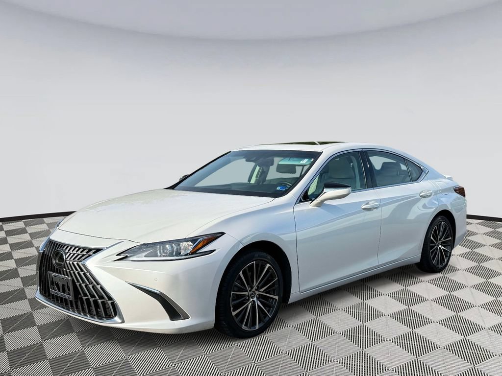 Used 2023 Lexus ES 300h w/ Premium Package FWD image 5