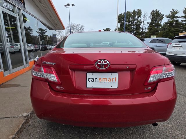 Used 2010 Toyota Camry LE image 6