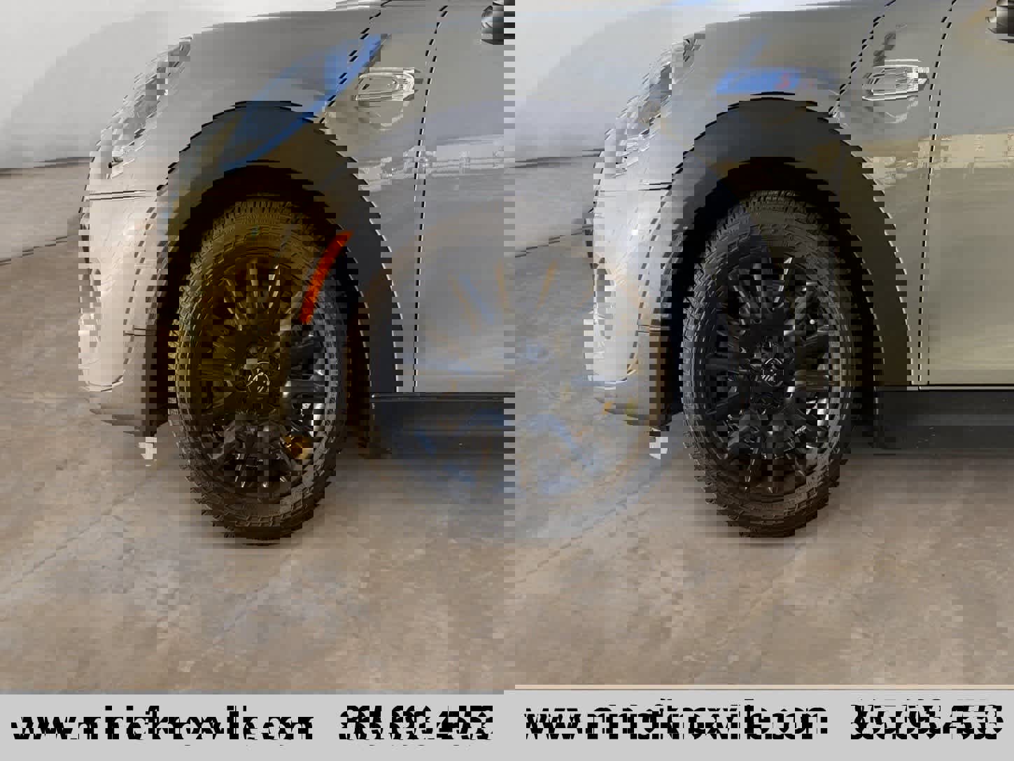 Used 2019 MINI Cooper S w/ Signature Upholstery Package image 9