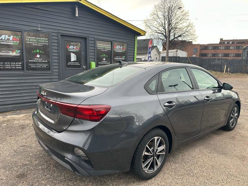 Used 2024 Kia Forte LXS FWD image 6