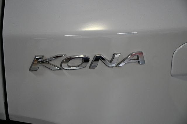 Used 2023 Hyundai Kona SE FWD image 12
