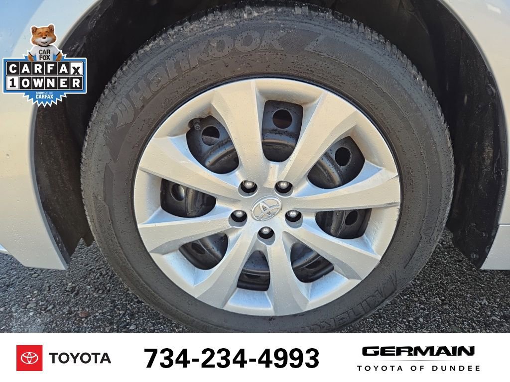 Used 2025 Toyota Corolla LE image 12