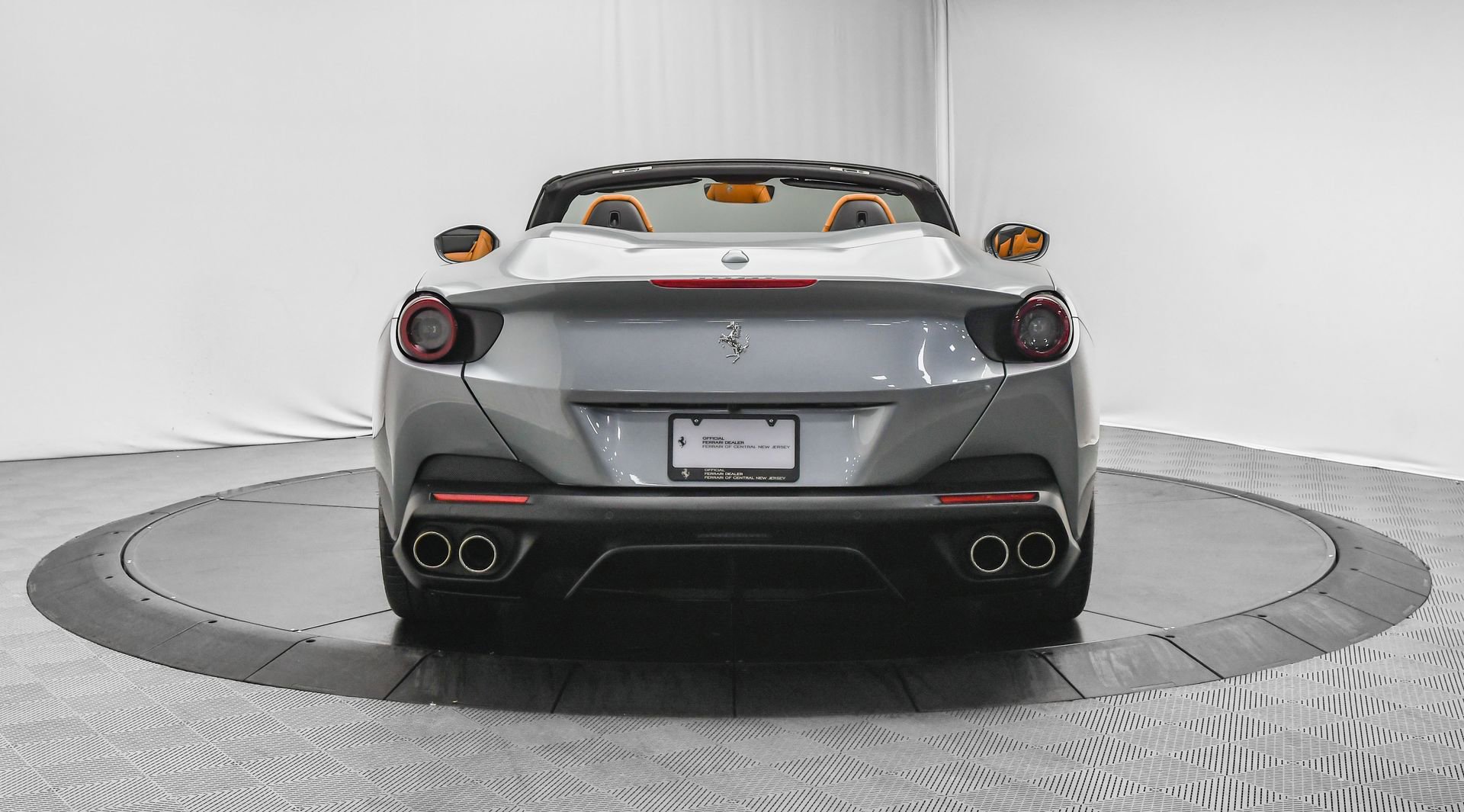 Used 2019 Ferrari Portofino image 7