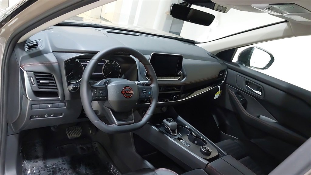 New 2026 Nissan Rogue SV image 19