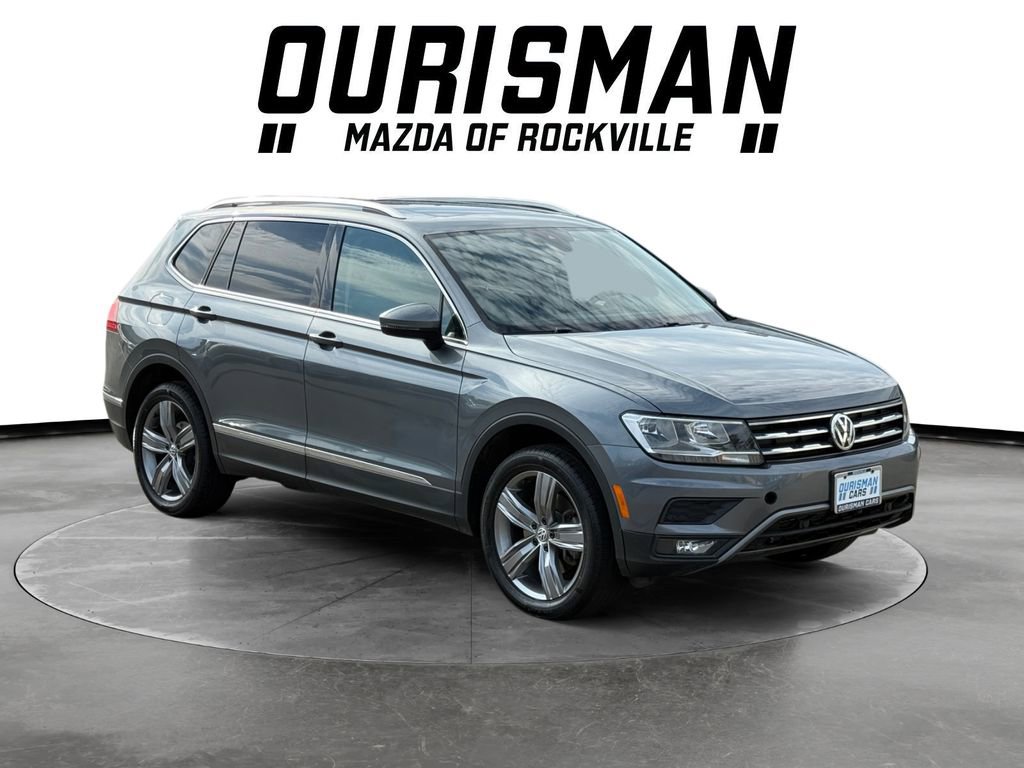 Used 2020 Volkswagen Tiguan SEL image 1