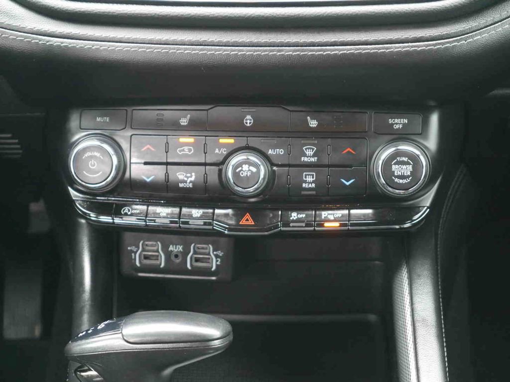 Used 2021 Dodge Durango GT image 8