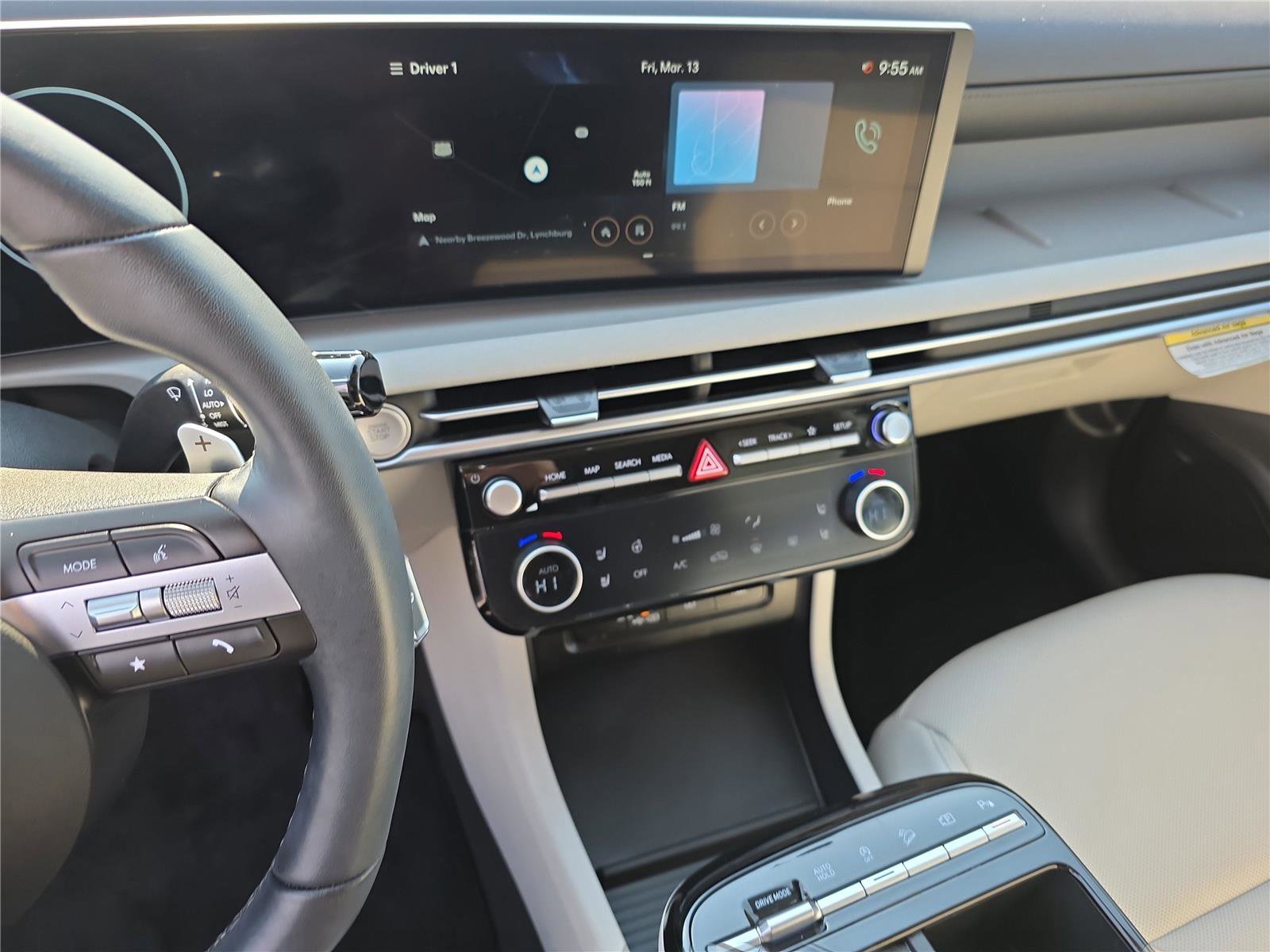 Certified 2025 Hyundai Tucson Limited image 27