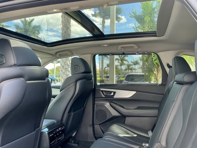 Certified 2023 Acura MDX SH-AWD w/ Technology Package image 10