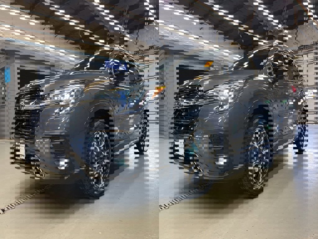 Used 2024 Subaru Ascent Touring image 3